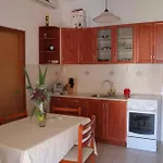 In With Terrace, Air Condition, Wifi, Washing Machine
