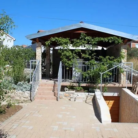 Lejlighed In With Terrace, Air Condition, Wifi, Washing Machine Pirovac