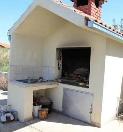 דירה In With Terrace, Air Condition, Wifi, Washing Machine פירובאץ